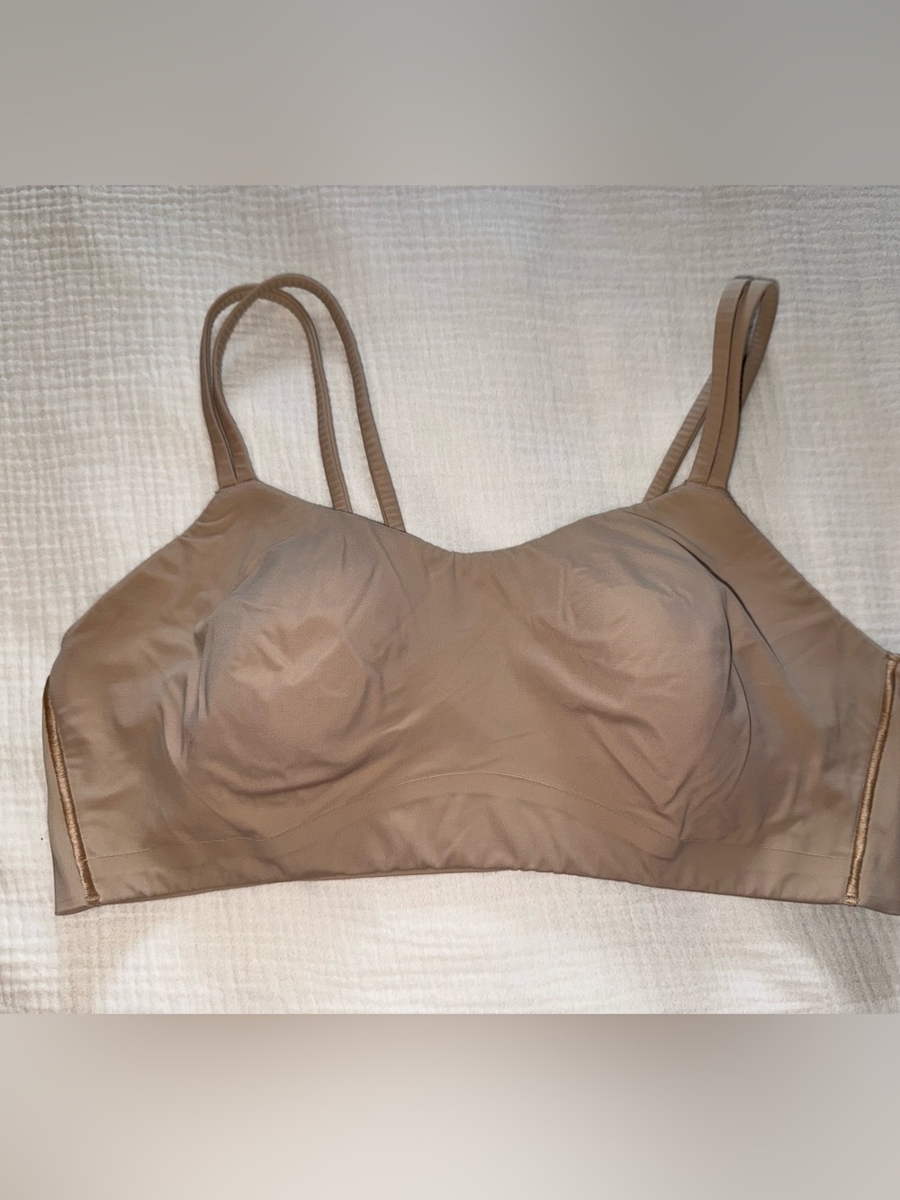 Lululemon Like a Cloud bra - Size 12 (B/C cup)